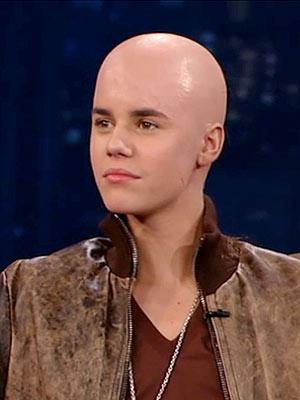justin bieber funny pictures with. justin bieber funny moments.