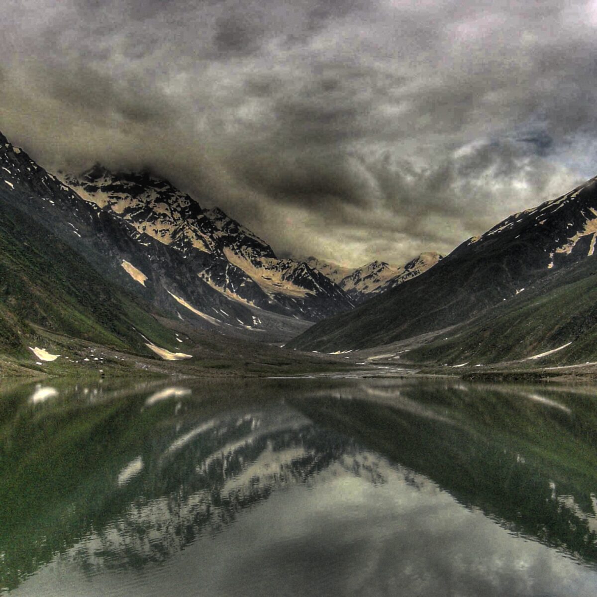 saif-ul-malook